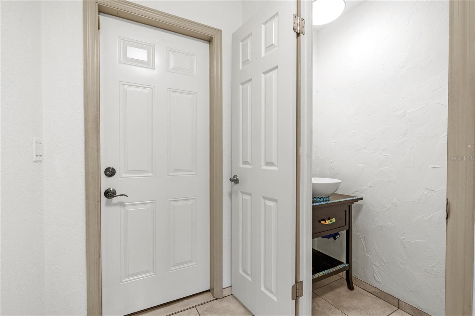 Image 5 of 69 For 3202 Ramblewood Drive N