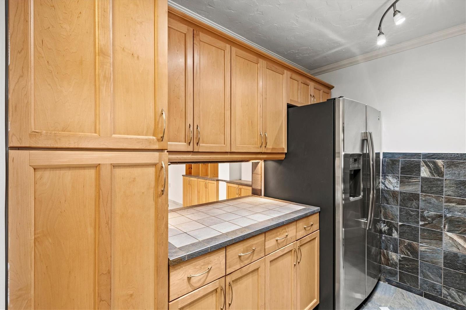 Image 9 of 69 For 3202 Ramblewood Drive N