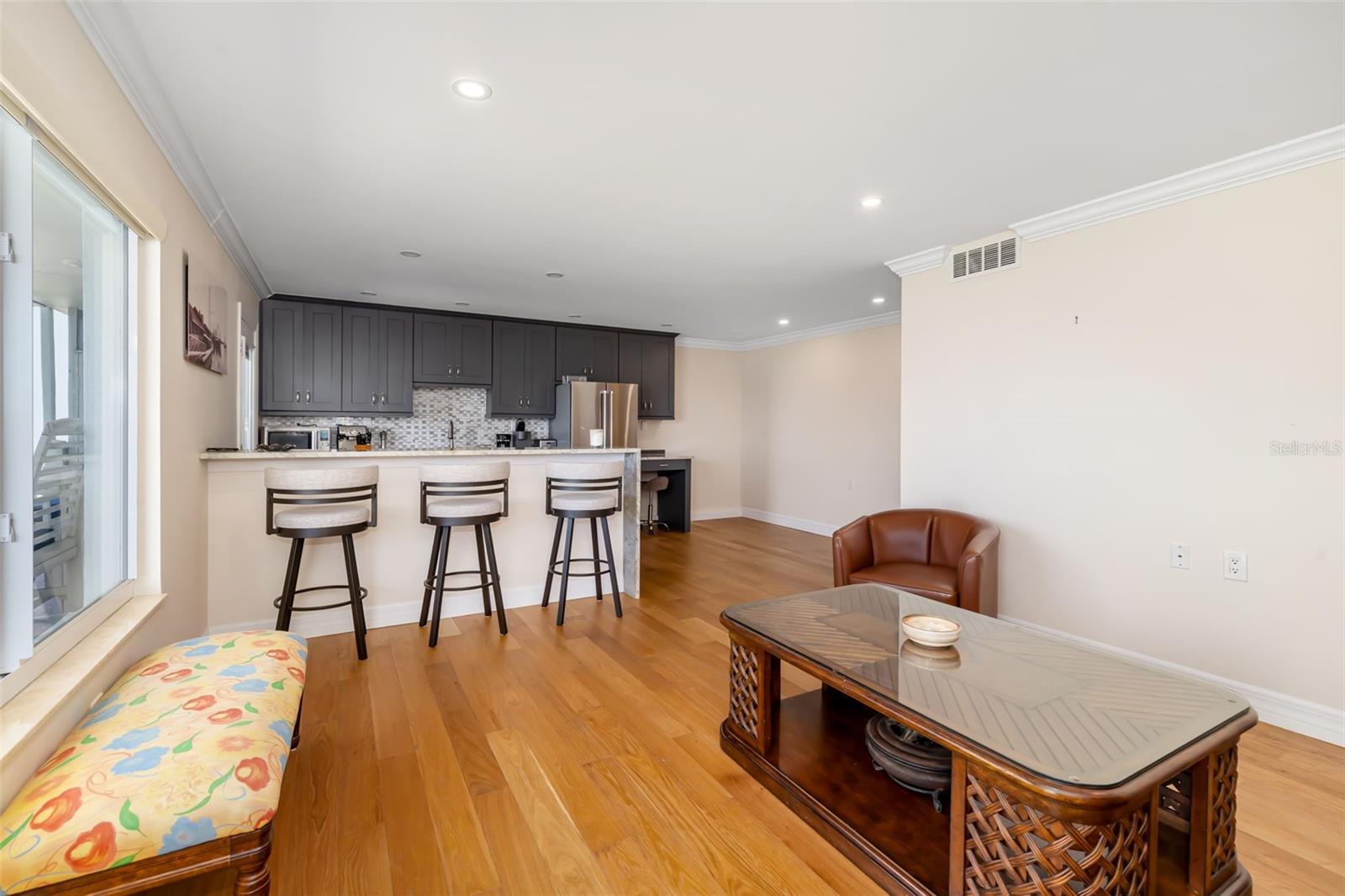 Image 12 of 98 For 763 John Ringling Boulevard 22