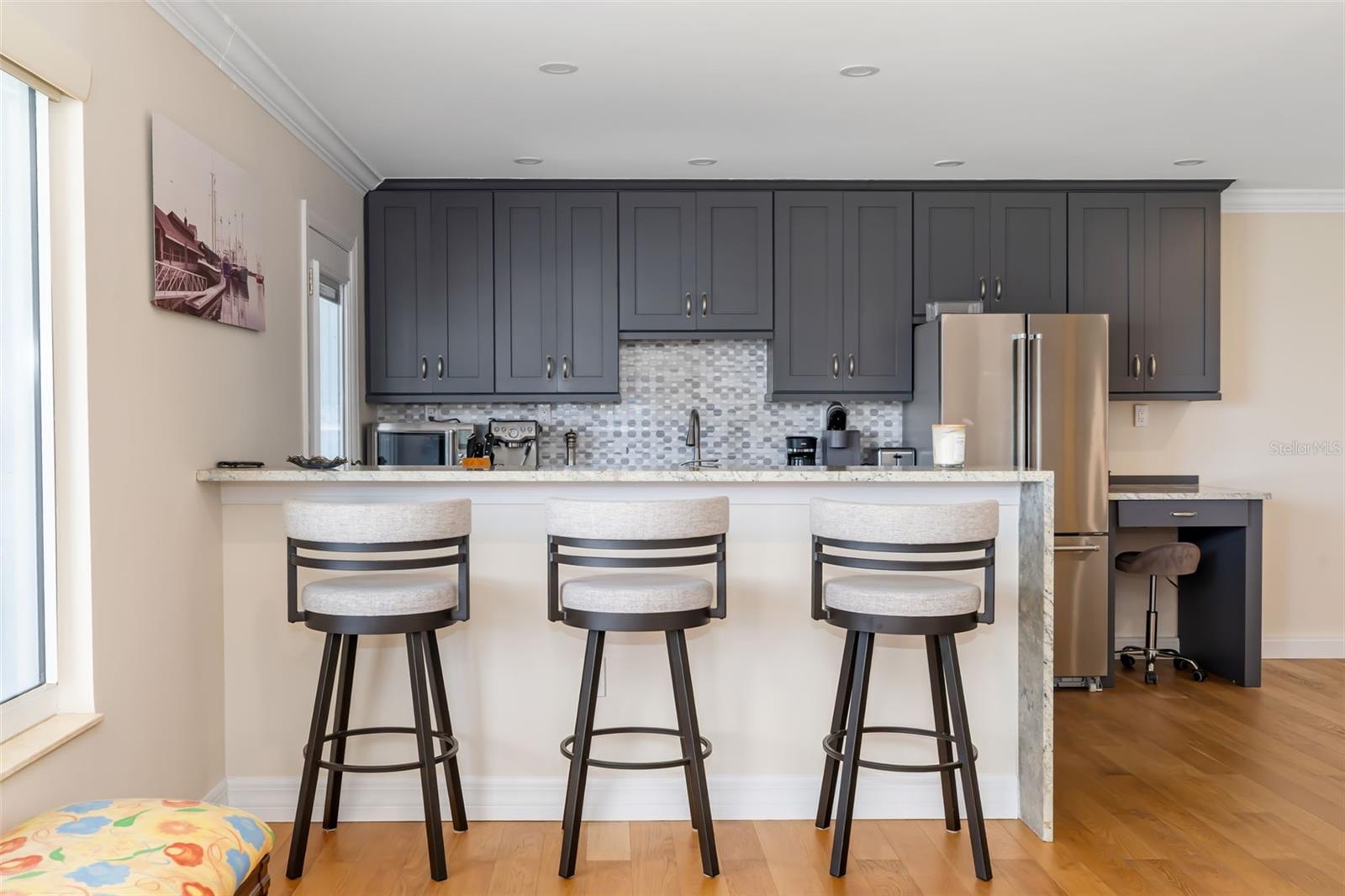 Image 13 of 98 For 763 John Ringling Boulevard 22