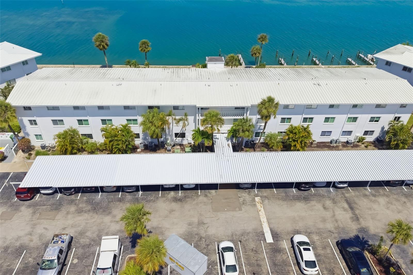 Image 44 of 98 For 763 John Ringling Boulevard 22