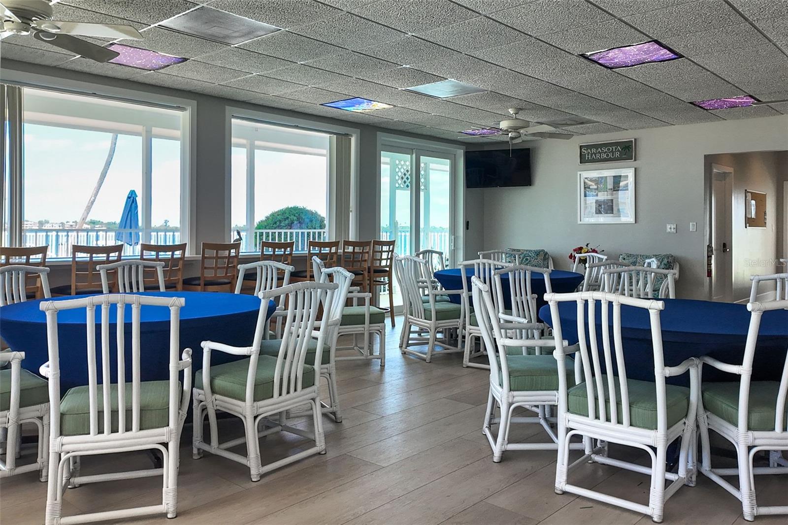 Image 59 of 98 For 763 John Ringling Boulevard 22