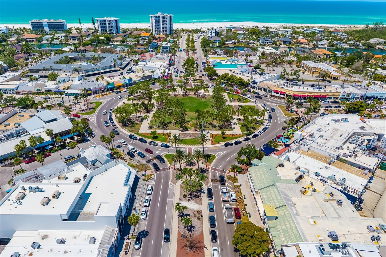 Image 65 of 98 For 763 John Ringling Boulevard 22