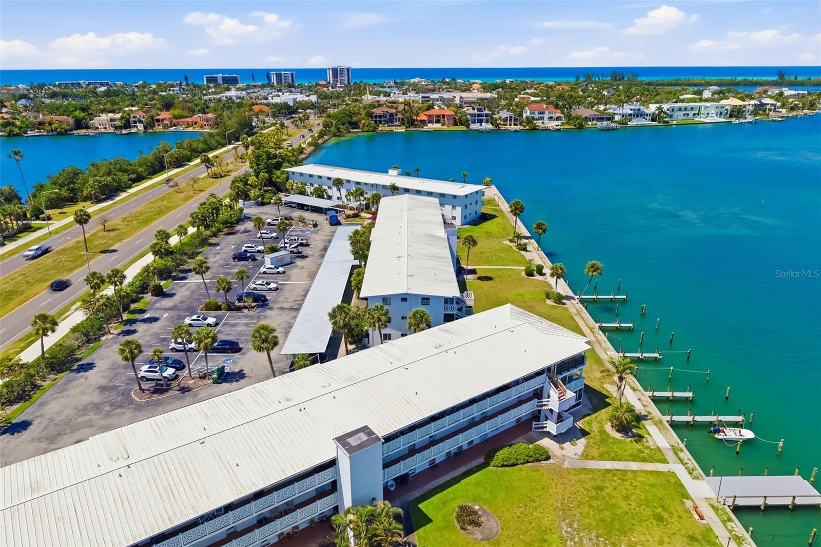 Image 83 of 98 For 763 John Ringling Boulevard 22