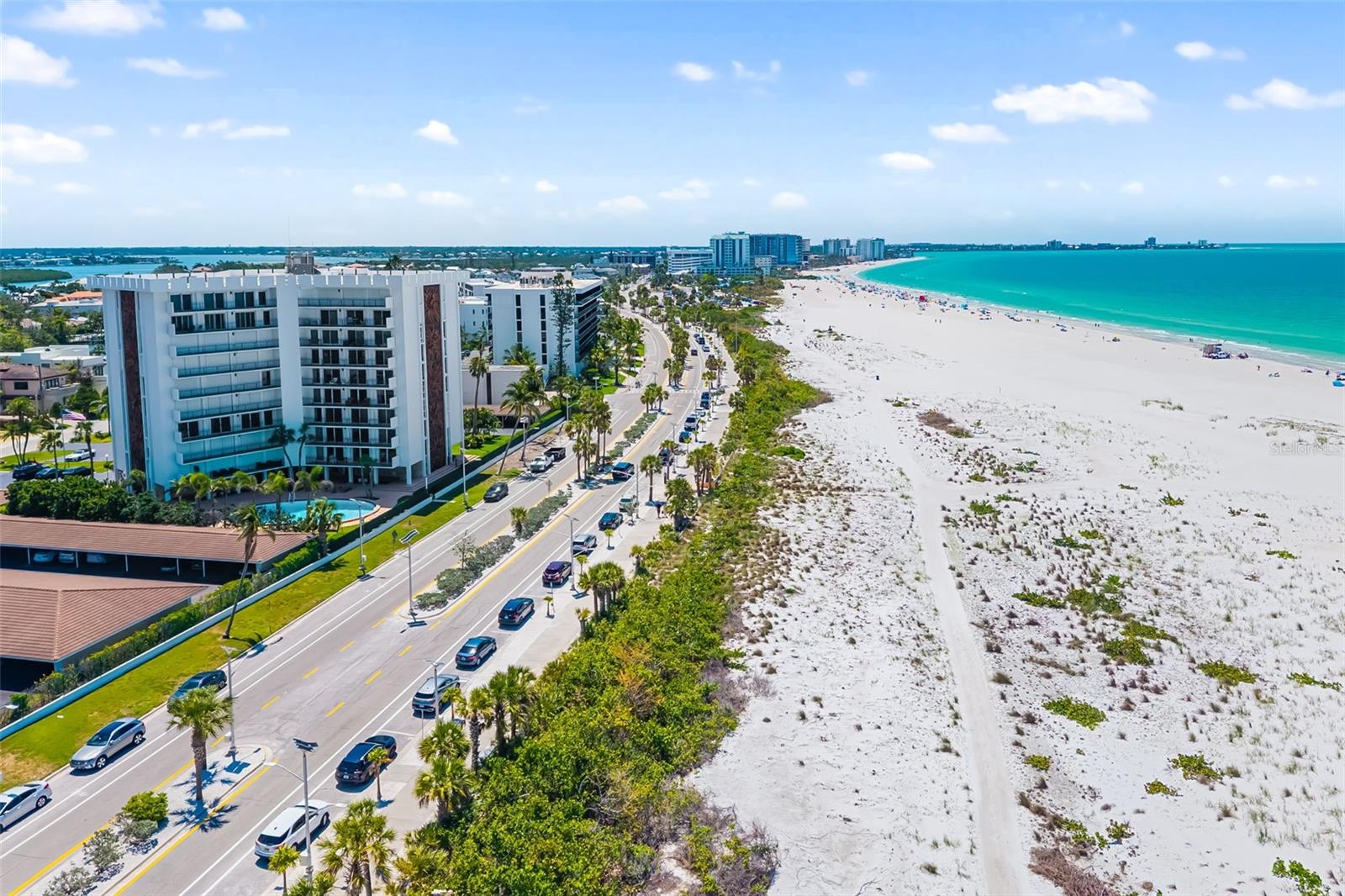 Image 89 of 98 For 763 John Ringling Boulevard 22