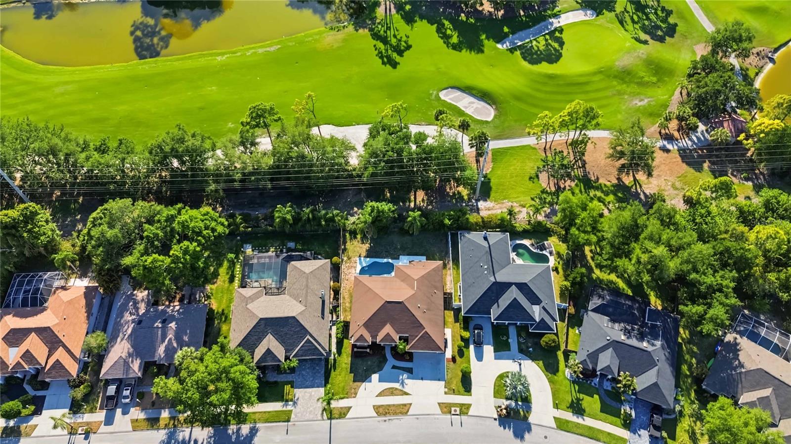 Image 73 of 79 For 562 Oak Bay Drive