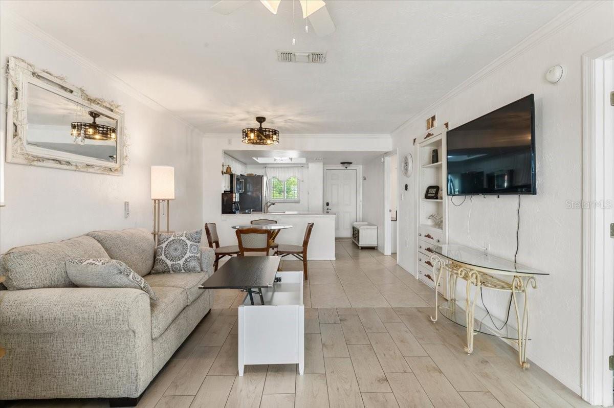 Image 14 of 30 For 25225 Rampart Boulevard 1207