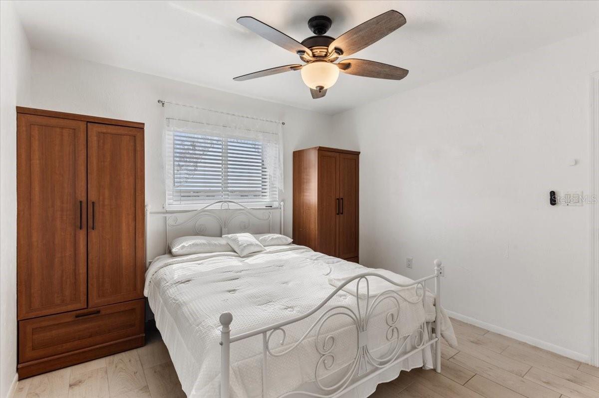 Image 16 of 30 For 25225 Rampart Boulevard 1207