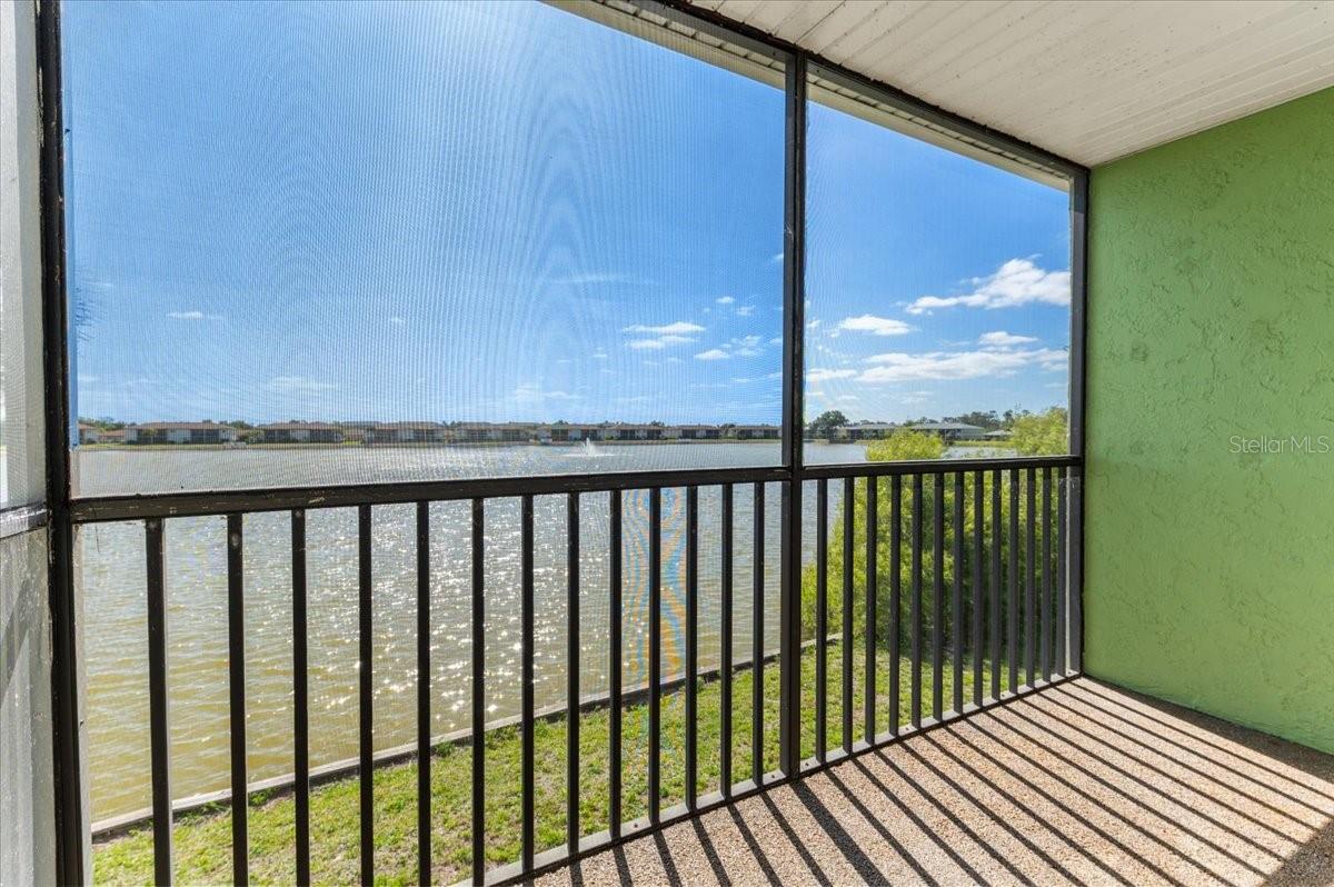 Image 24 of 30 For 25225 Rampart Boulevard 1207