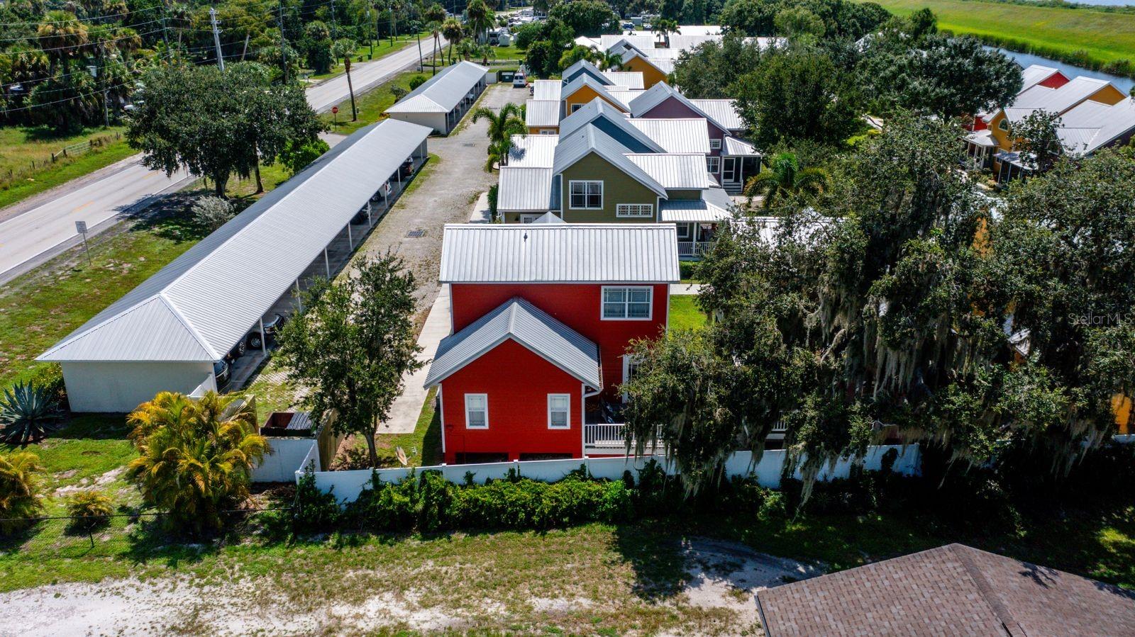 Image 3 of 51 For 4334 Us Highway 441 Se 24