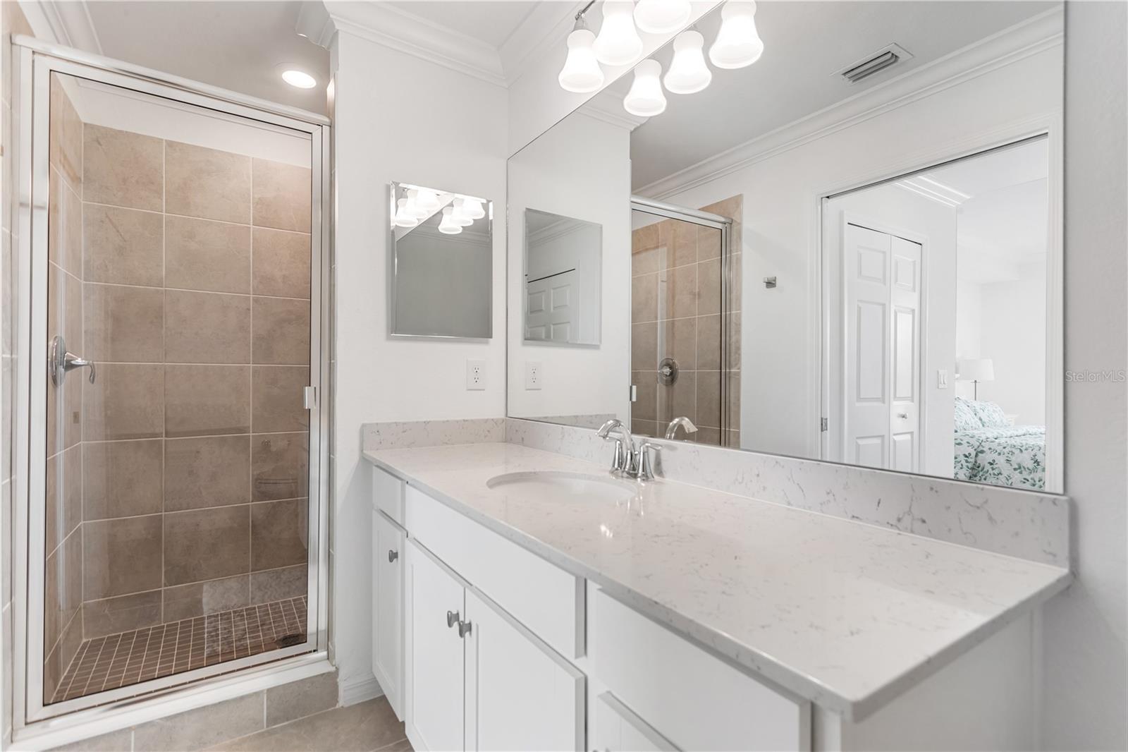 Image 12 of 39 For 18028 Gawthrop Drive 304