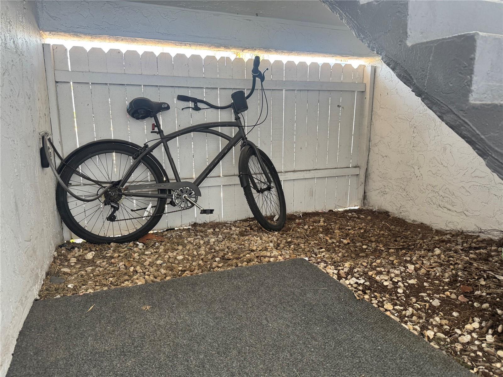 Image 34 of 45 For 102 46th Avenue Terrace W 403