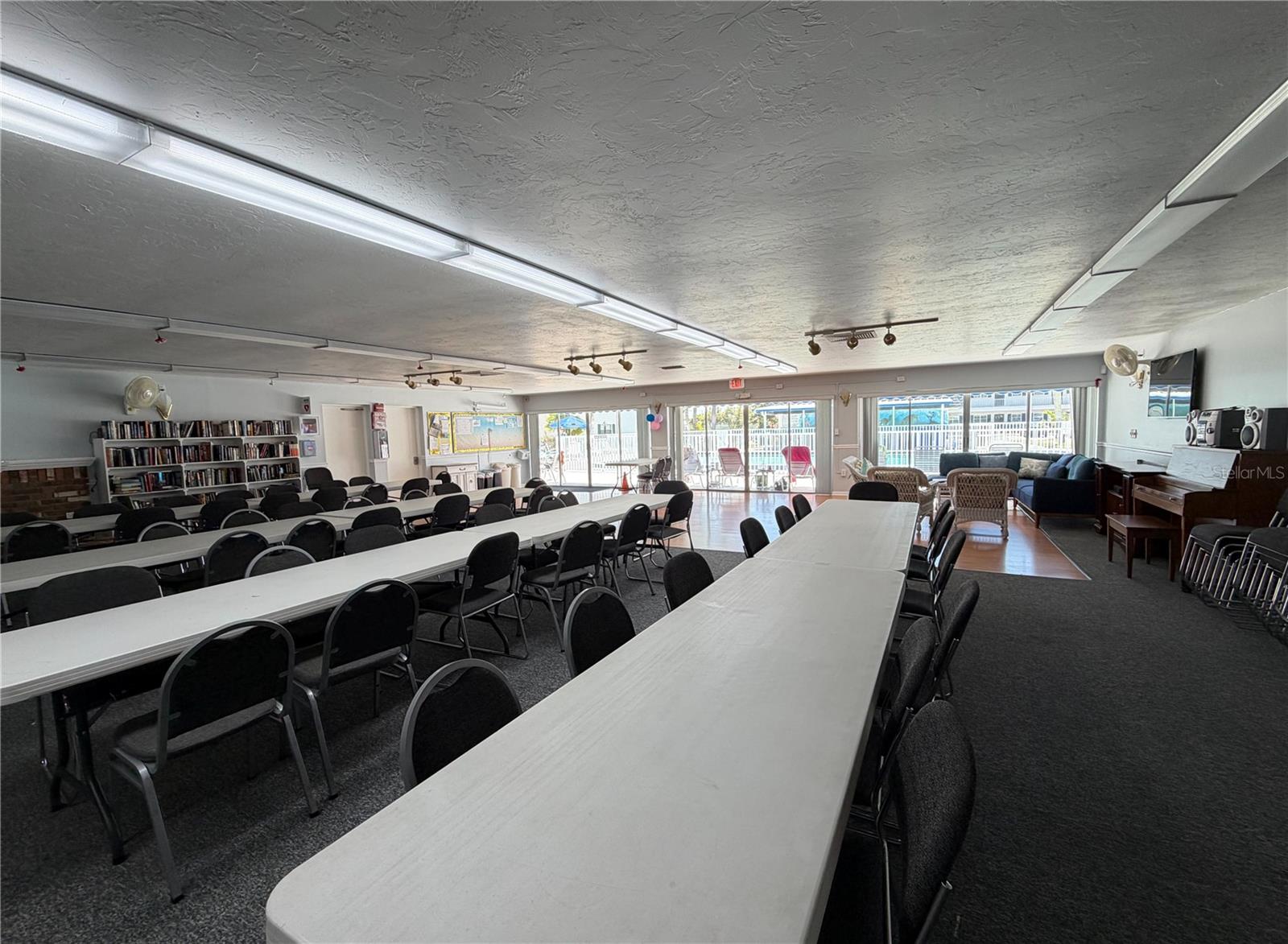 Image 42 of 45 For 102 46th Avenue Terrace W 403