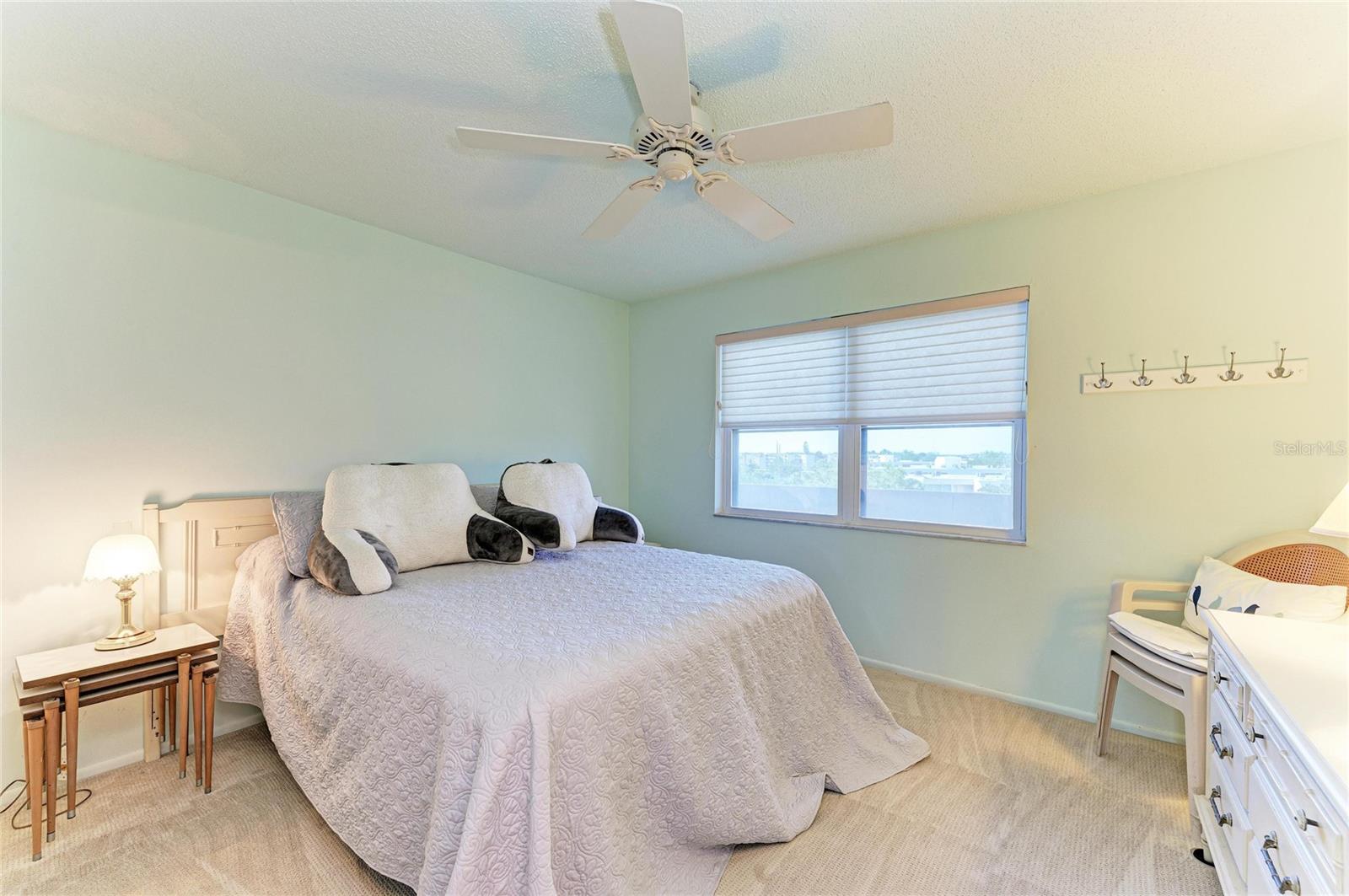 Image 15 of 36 For 3680 Ironwood Cir  601l