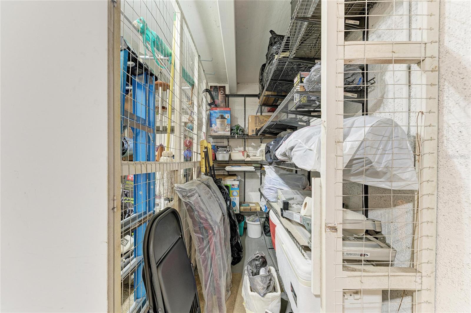 Image 23 of 36 For 3680 Ironwood Cir  601l