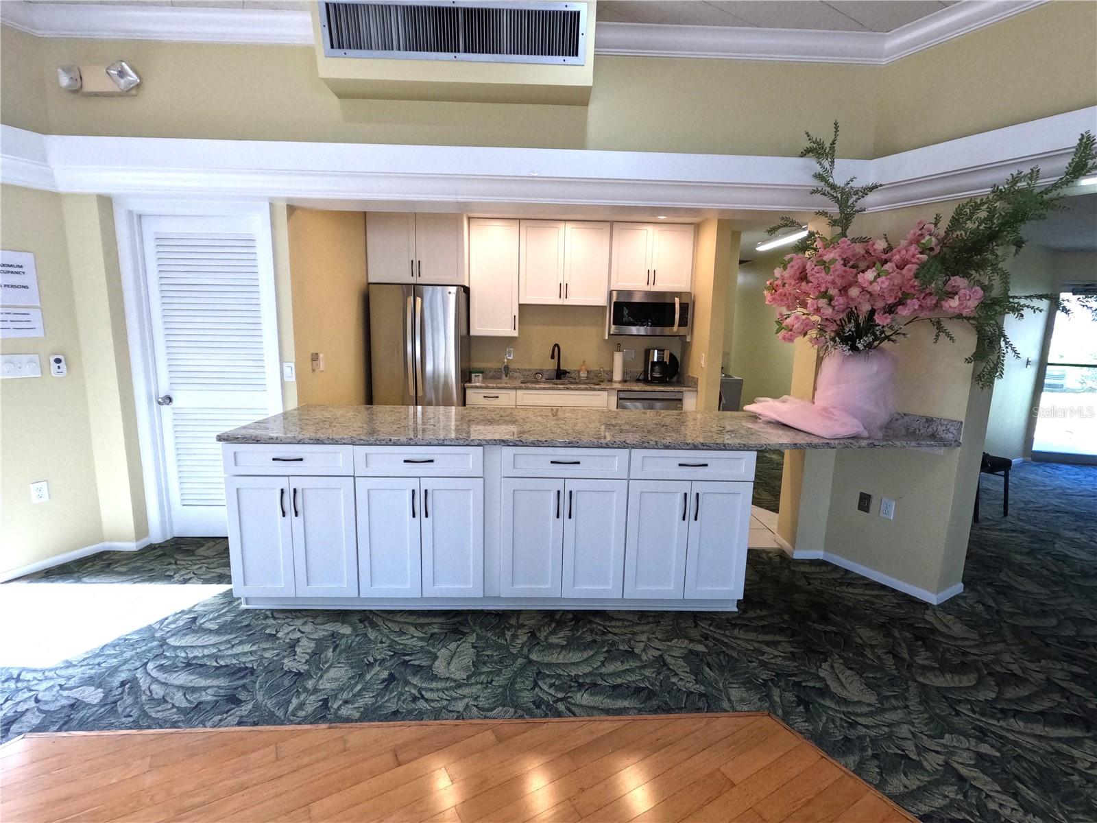 Image 34 of 36 For 3680 Ironwood Cir  601l