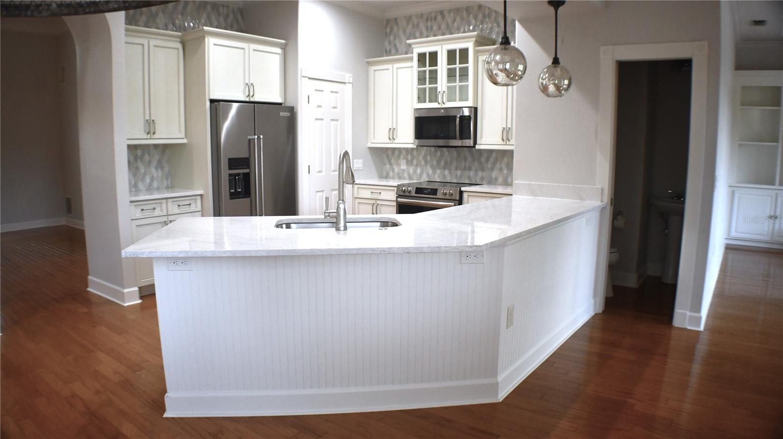 Image 14 of 28 For 4910 Old Creek Drive