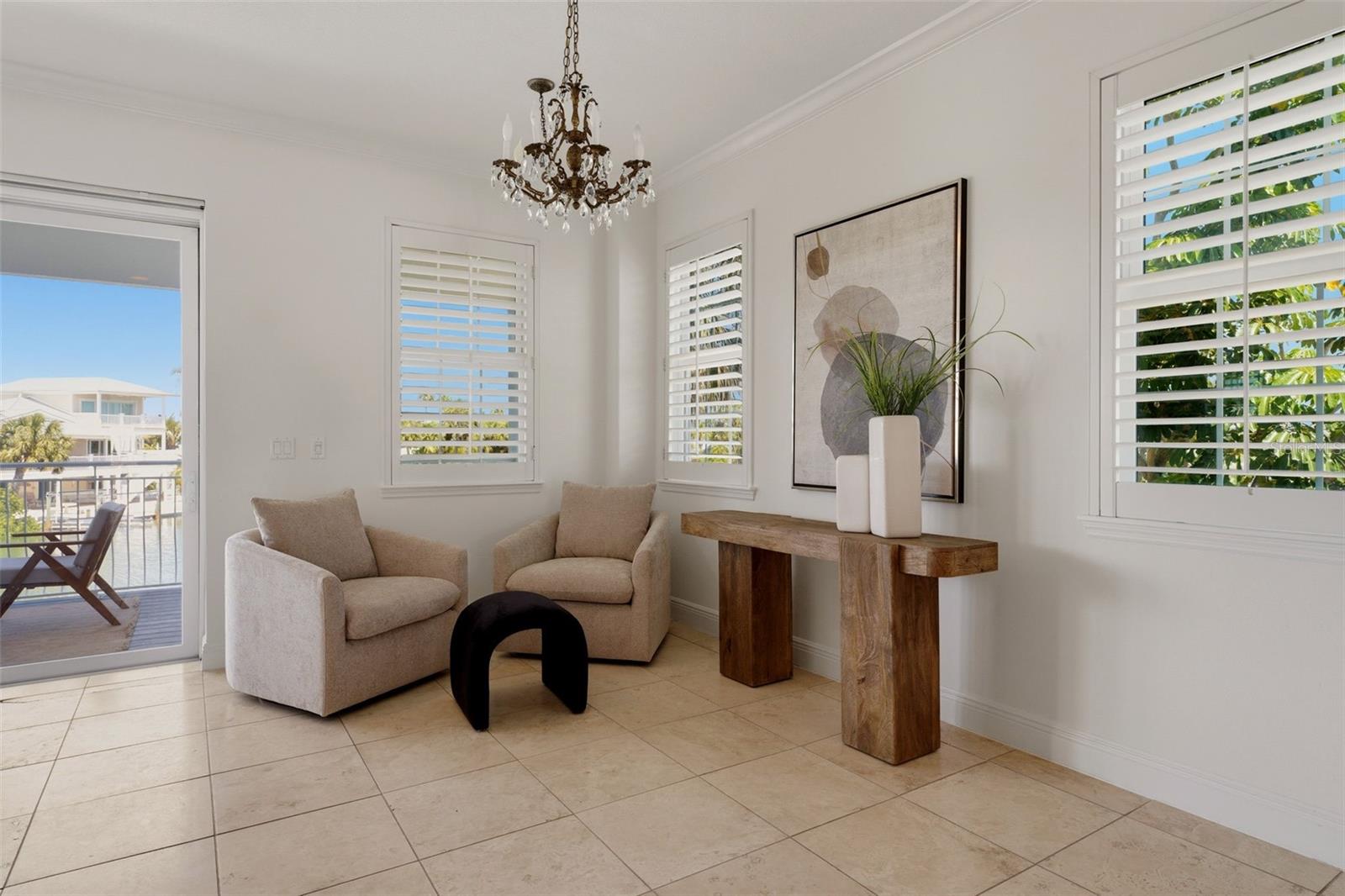 Image 20 of 73 For 418 Pine Avenue