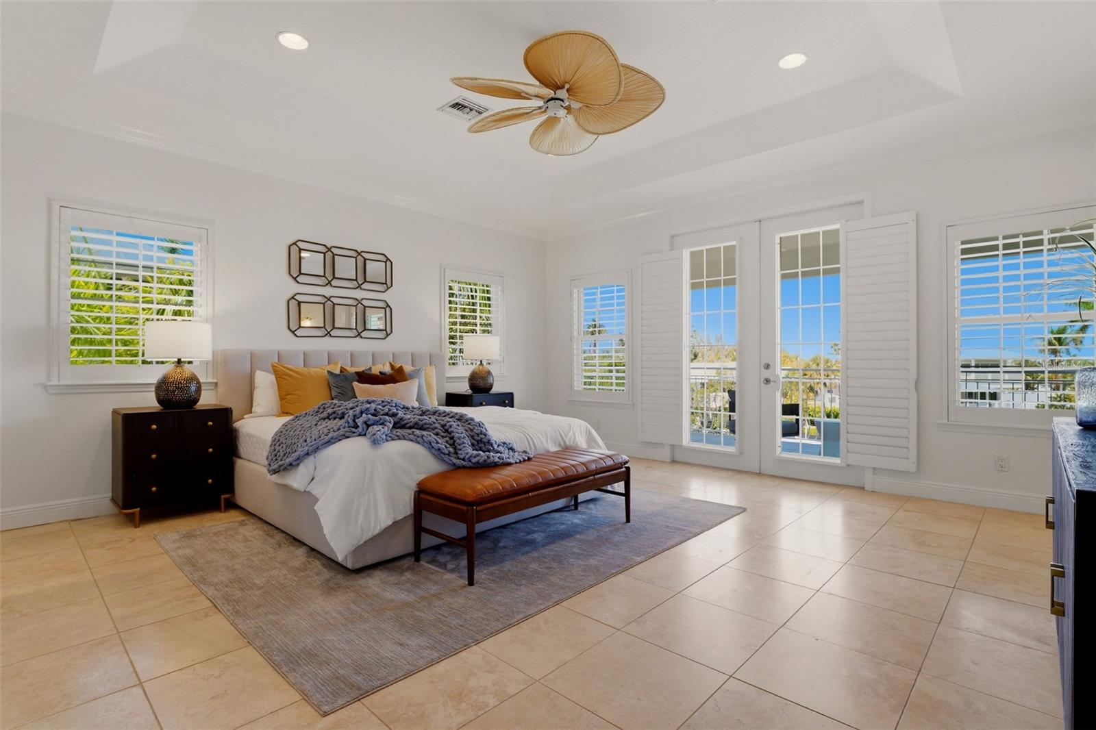 Image 30 of 73 For 418 Pine Avenue