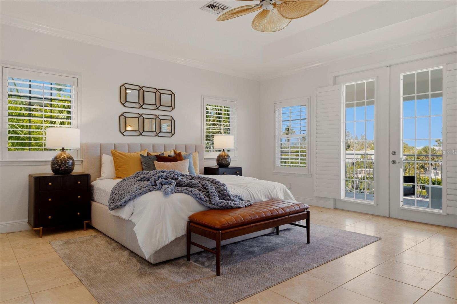 Image 31 of 73 For 418 Pine Avenue