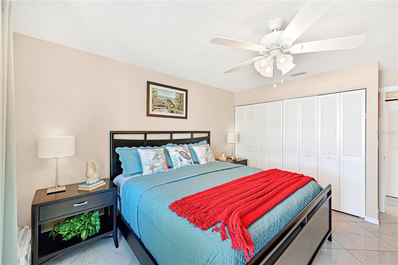 Image 23 of 73 For 9505 Colonial Drive