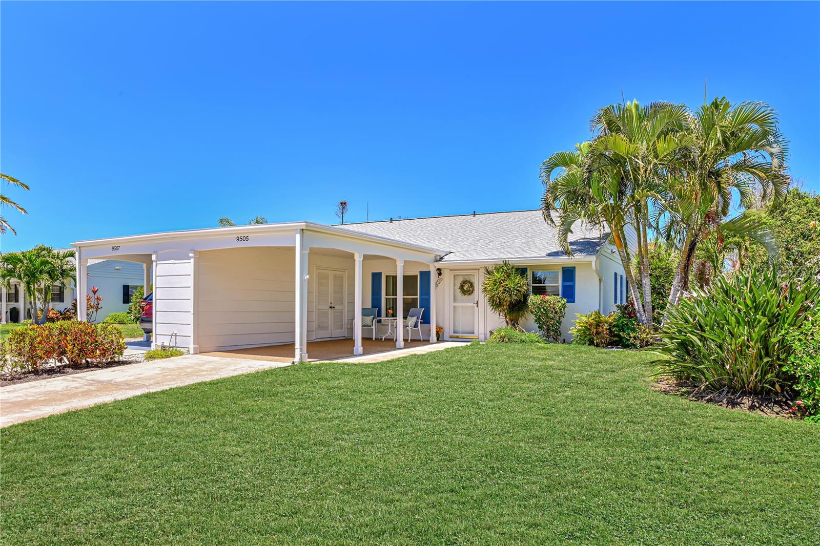 Image 5 of 73 For 9505 Colonial Drive