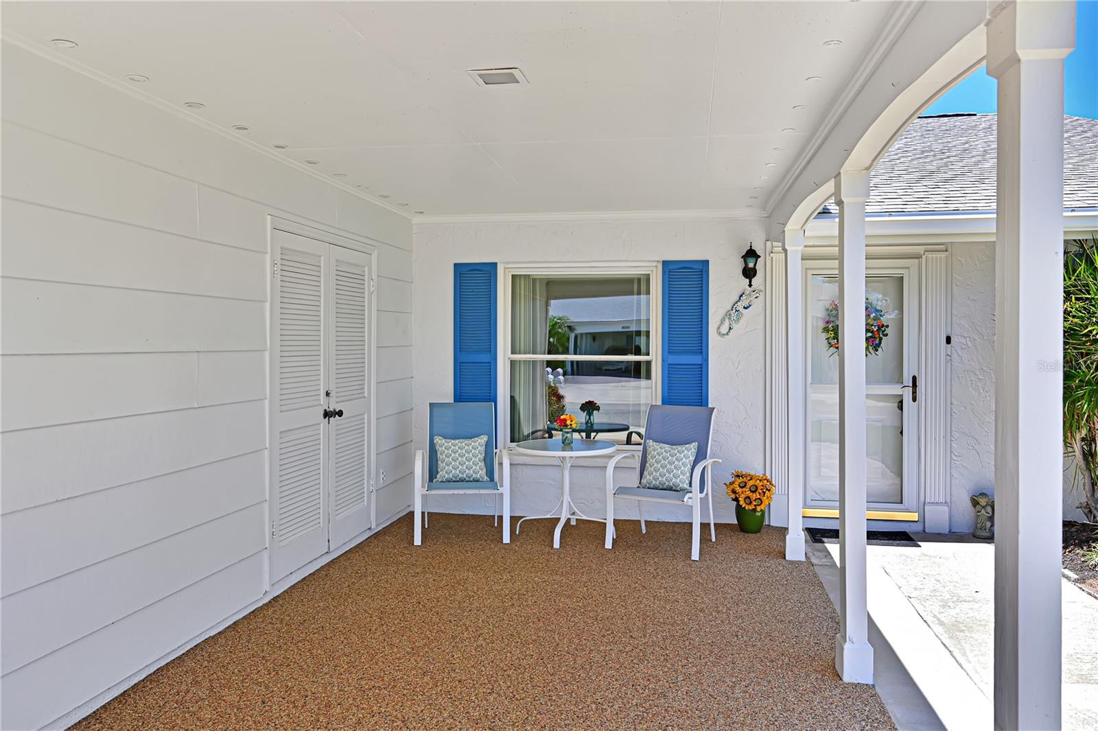 Image 6 of 73 For 9505 Colonial Drive