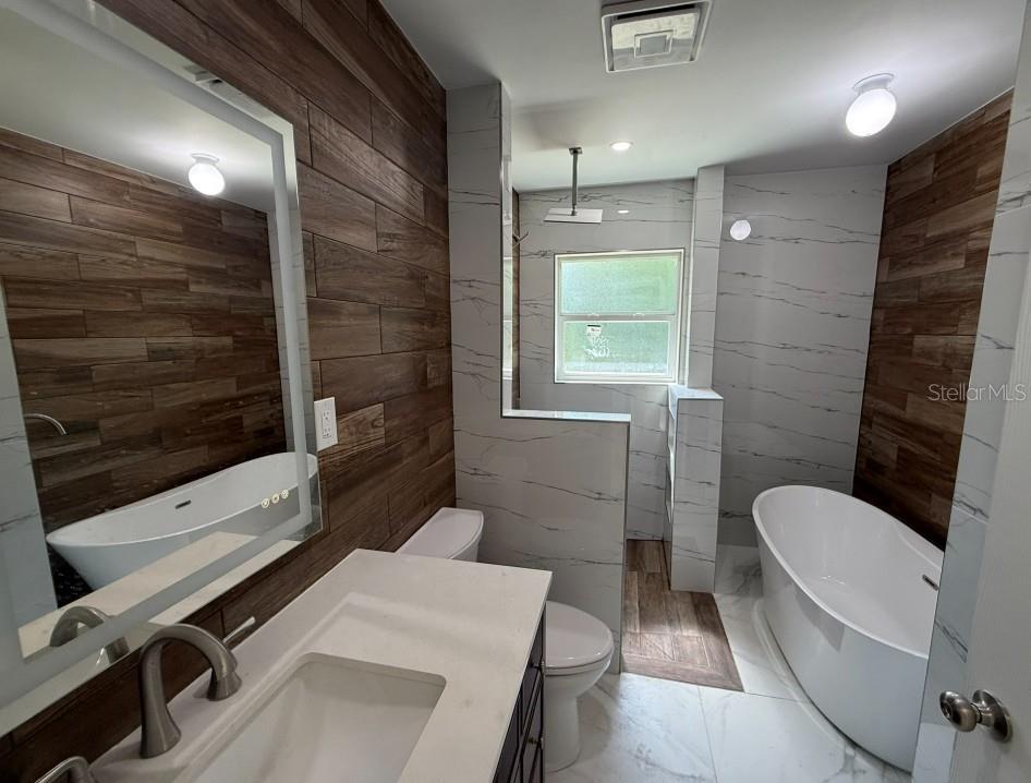 Image 6 of 12 For 1809 5th Avenue W