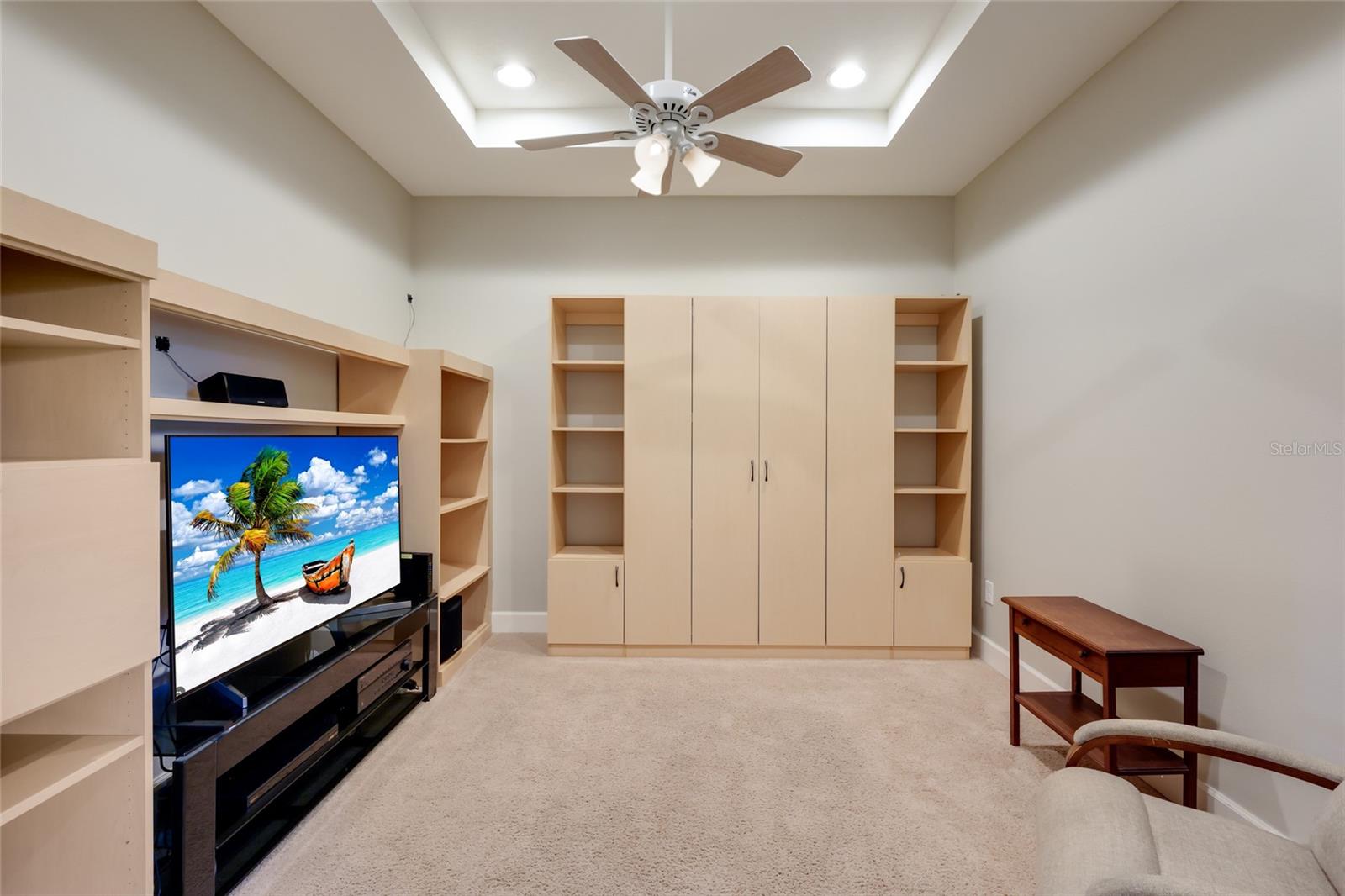 Image 16 of 49 For 8280 Varenna Drive