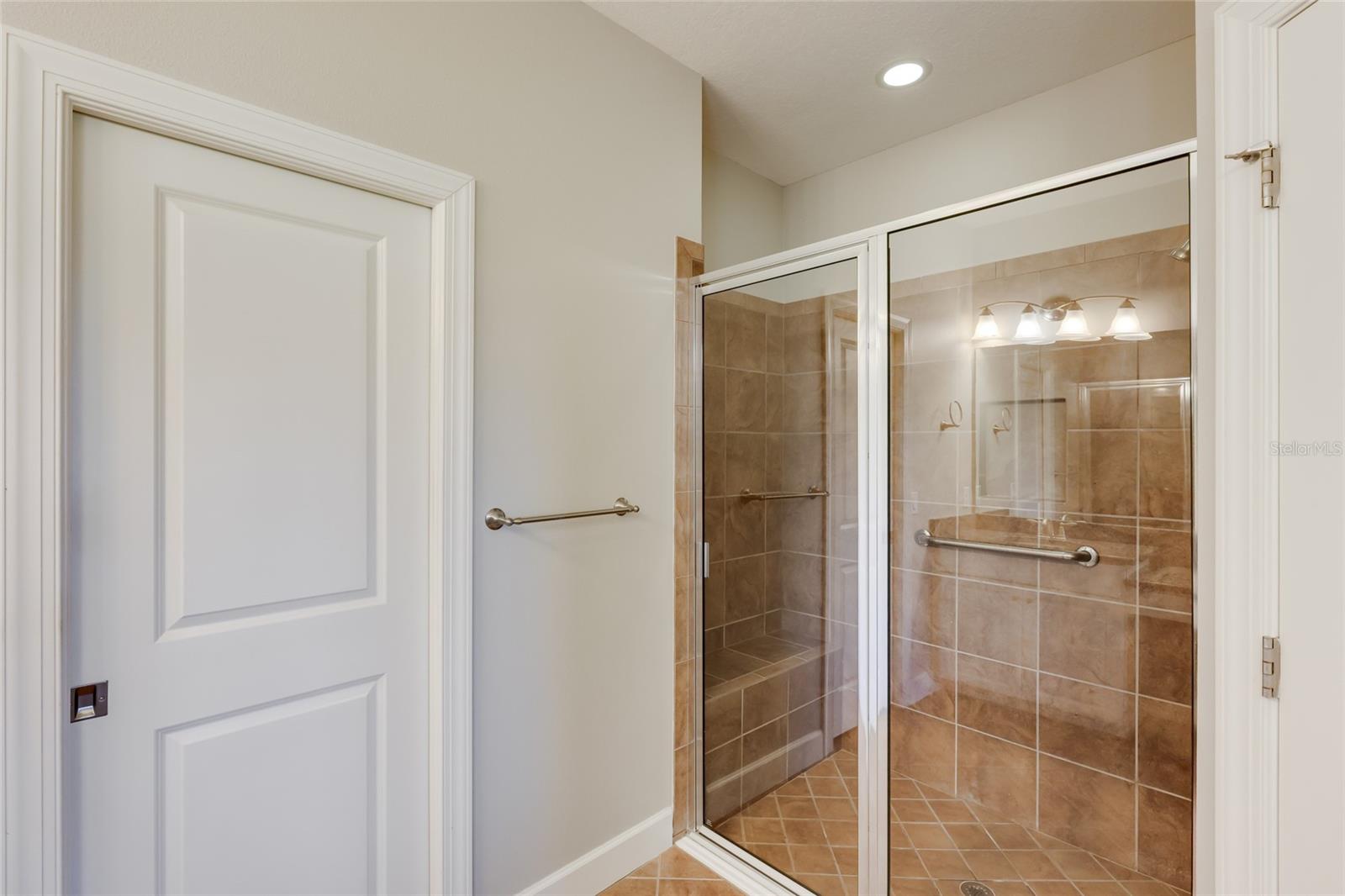 Image 22 of 49 For 8280 Varenna Drive