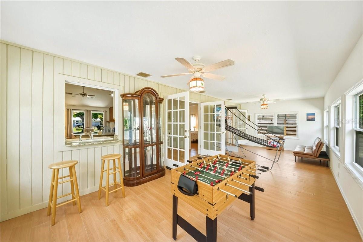 Image 21 of 58 For 5639 Blount Avenue