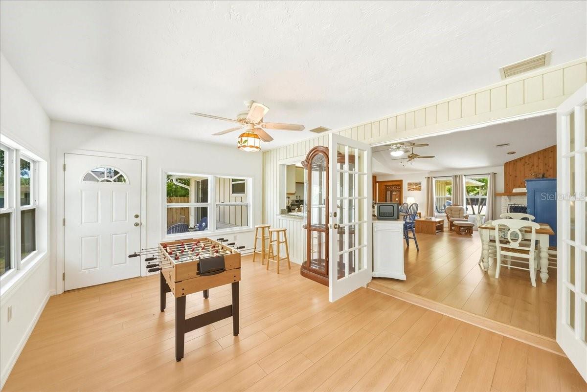 Image 22 of 58 For 5639 Blount Avenue