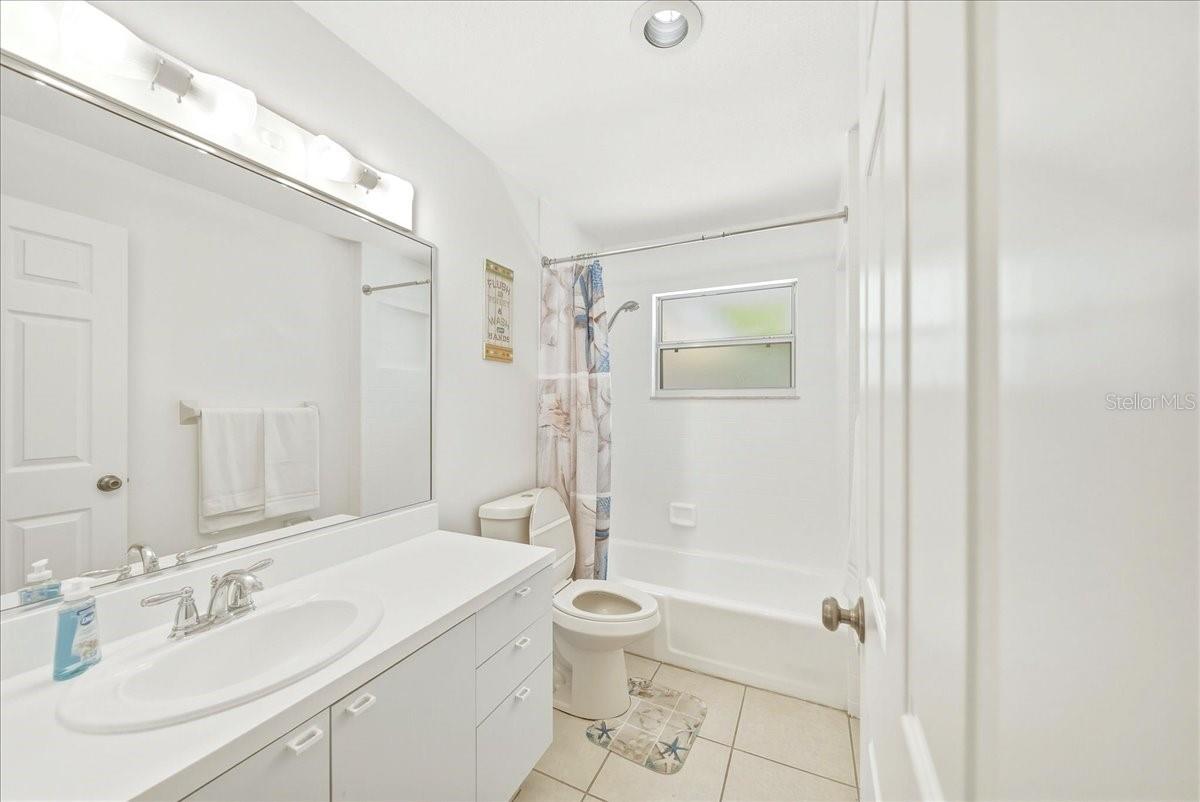 Image 40 of 58 For 5639 Blount Avenue