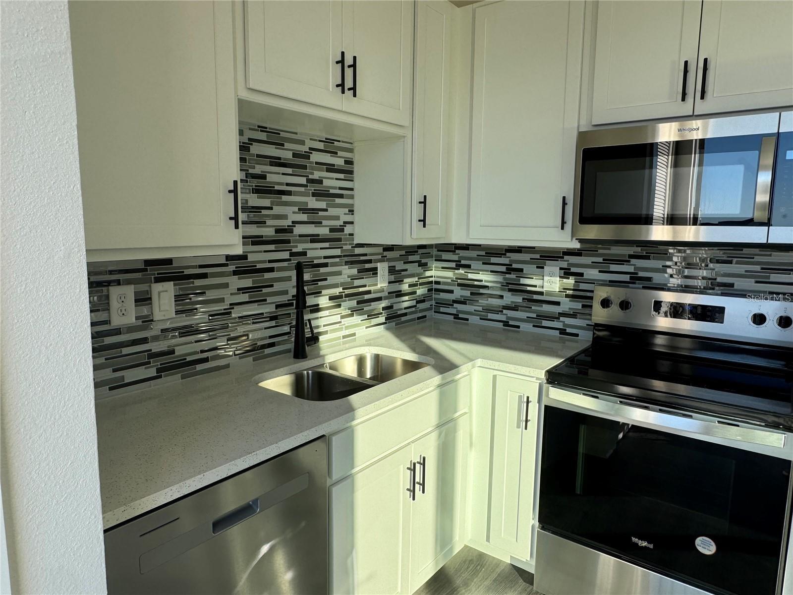 Image 13 of 28 For 794 Tetbury Loop Way Gh