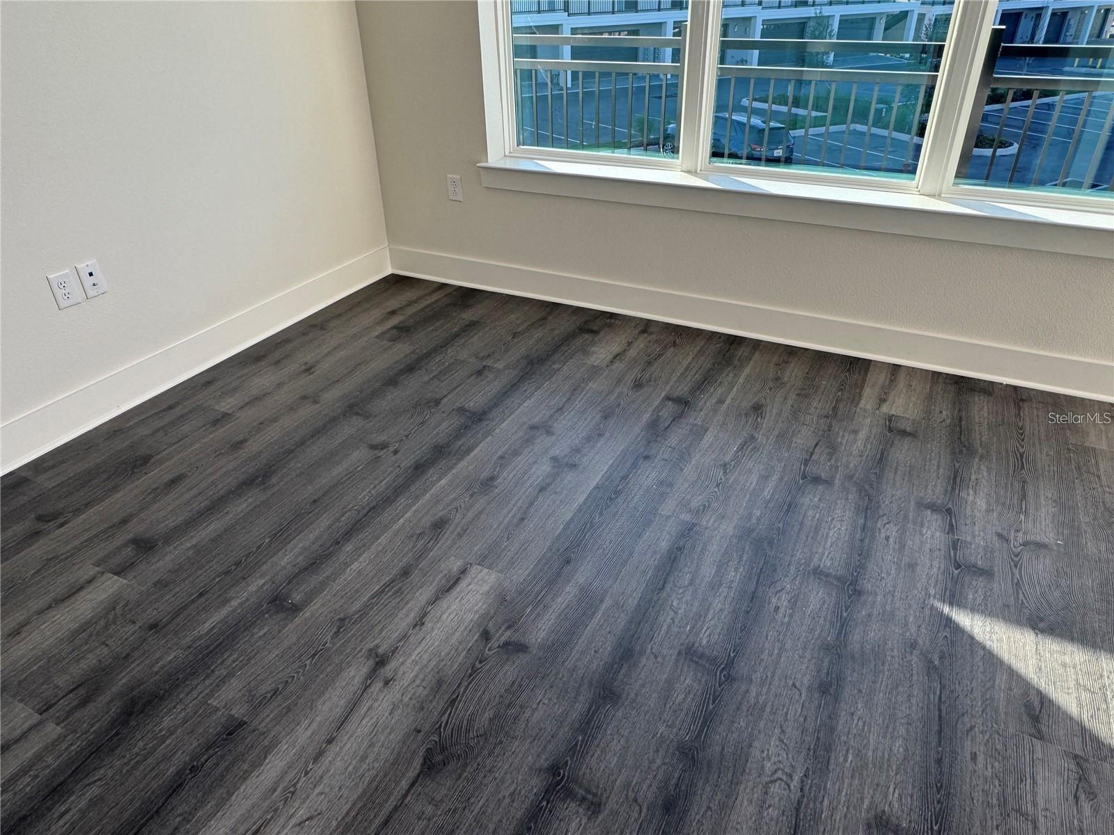 Image 9 of 28 For 794 Tetbury Loop Way Gh