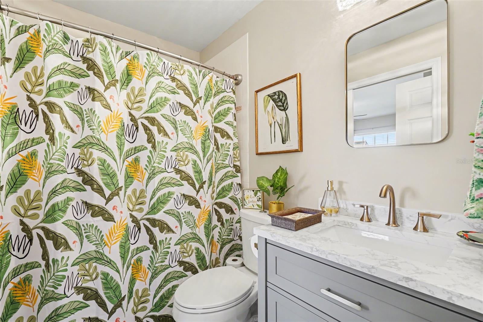 Image 9 of 34 For 26333 Nadir Road 111