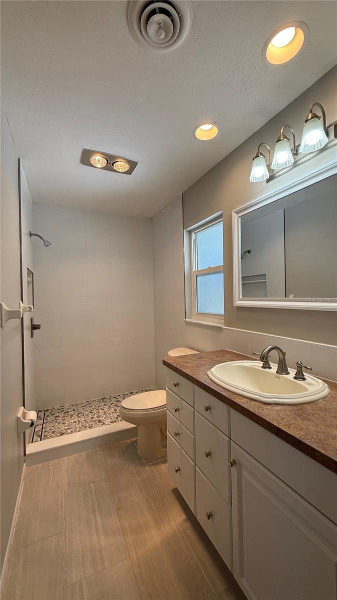 Image 19 of 28 For 491 Venice Boulevard