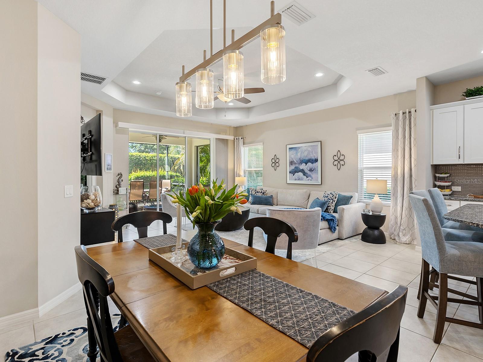 Image 26 of 52 For 2060 Crystal Lake Trail