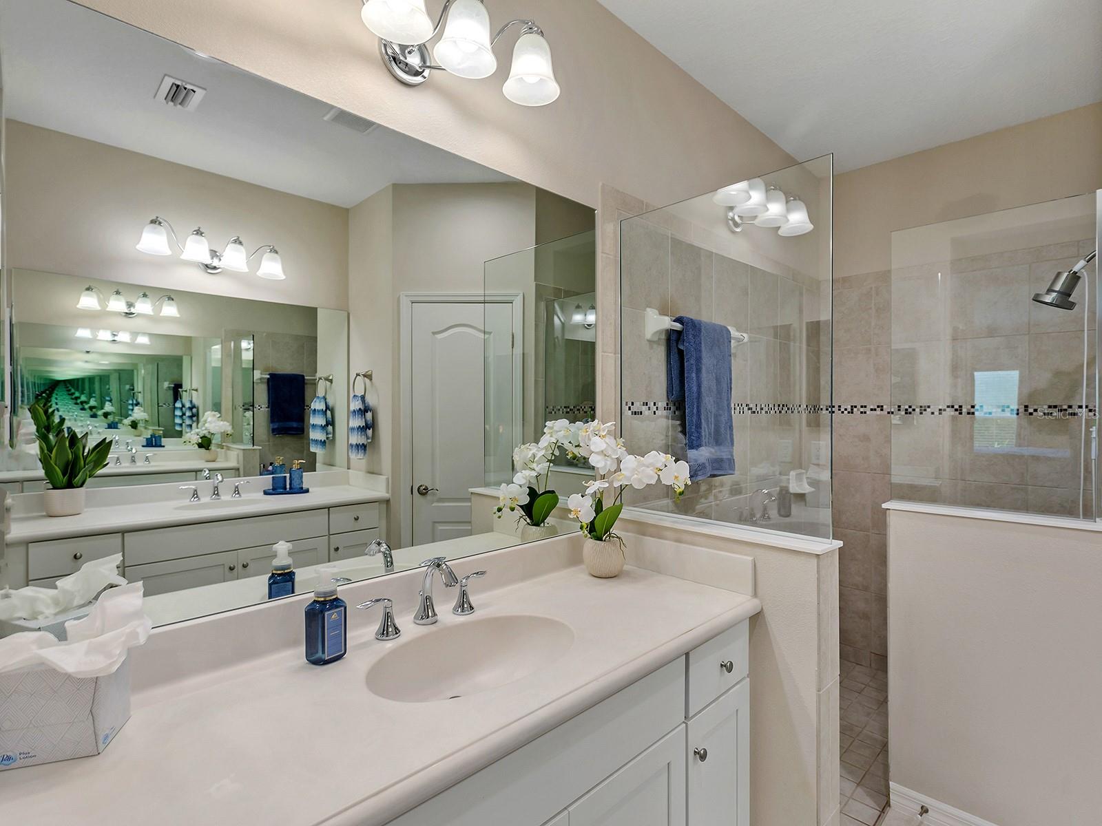 Image 36 of 52 For 2060 Crystal Lake Trail