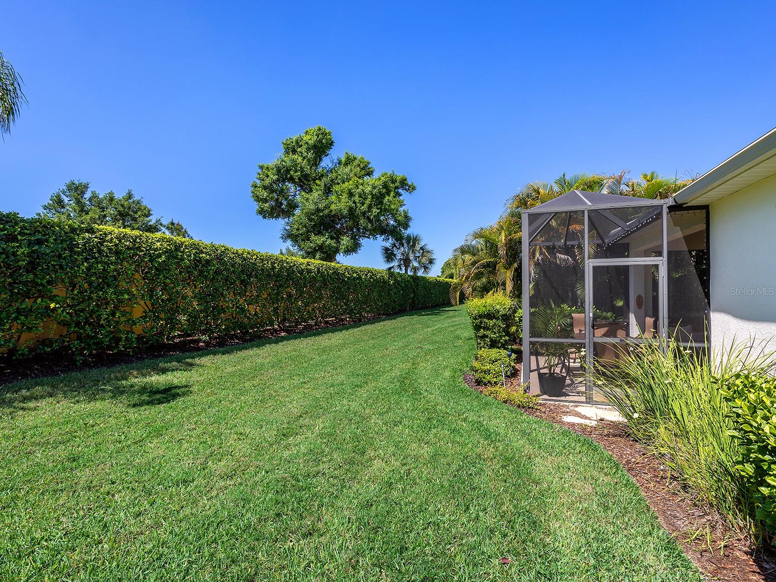 Image 4 of 52 For 2060 Crystal Lake Trail