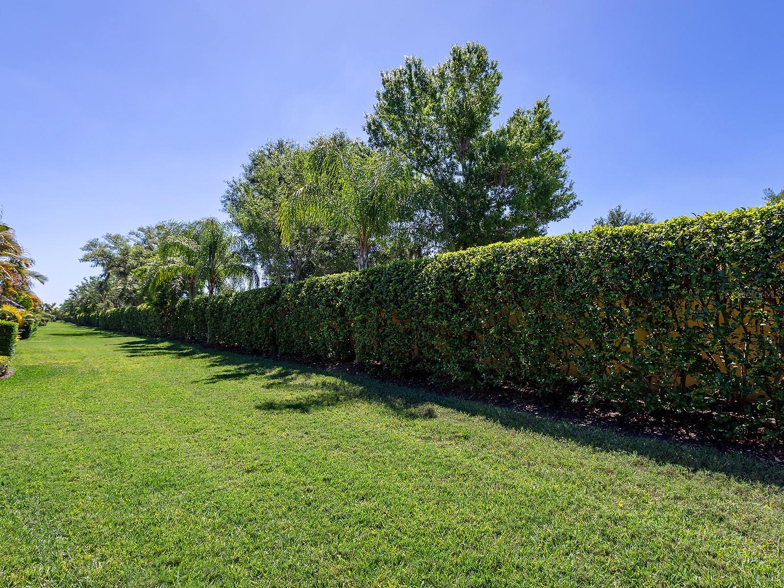 Image 40 of 52 For 2060 Crystal Lake Trail