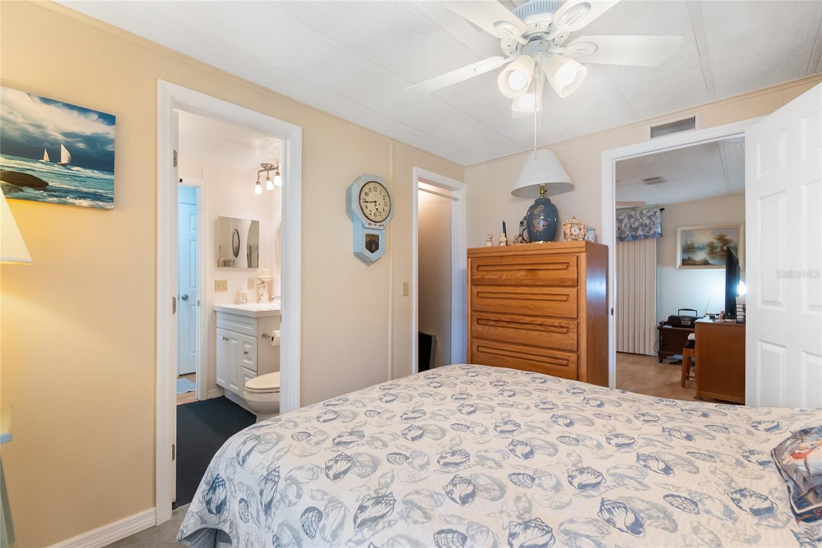 Image 10 of 41 For 172 Palm Harbor Drive