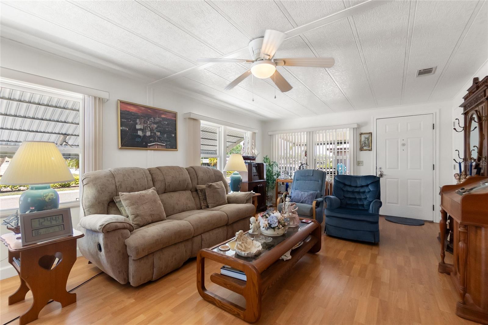 Image 19 of 41 For 172 Palm Harbor Drive