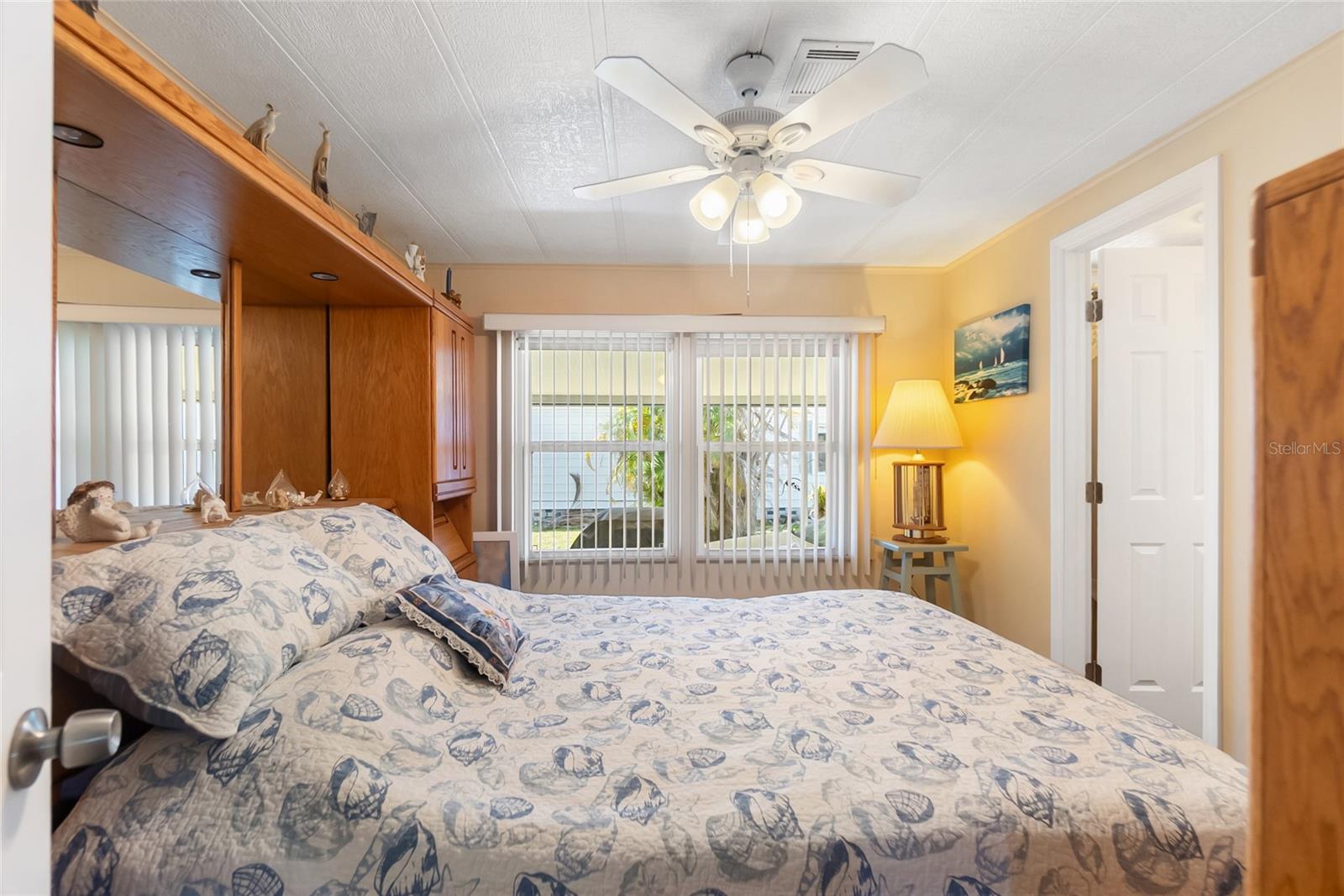 Image 9 of 41 For 172 Palm Harbor Drive