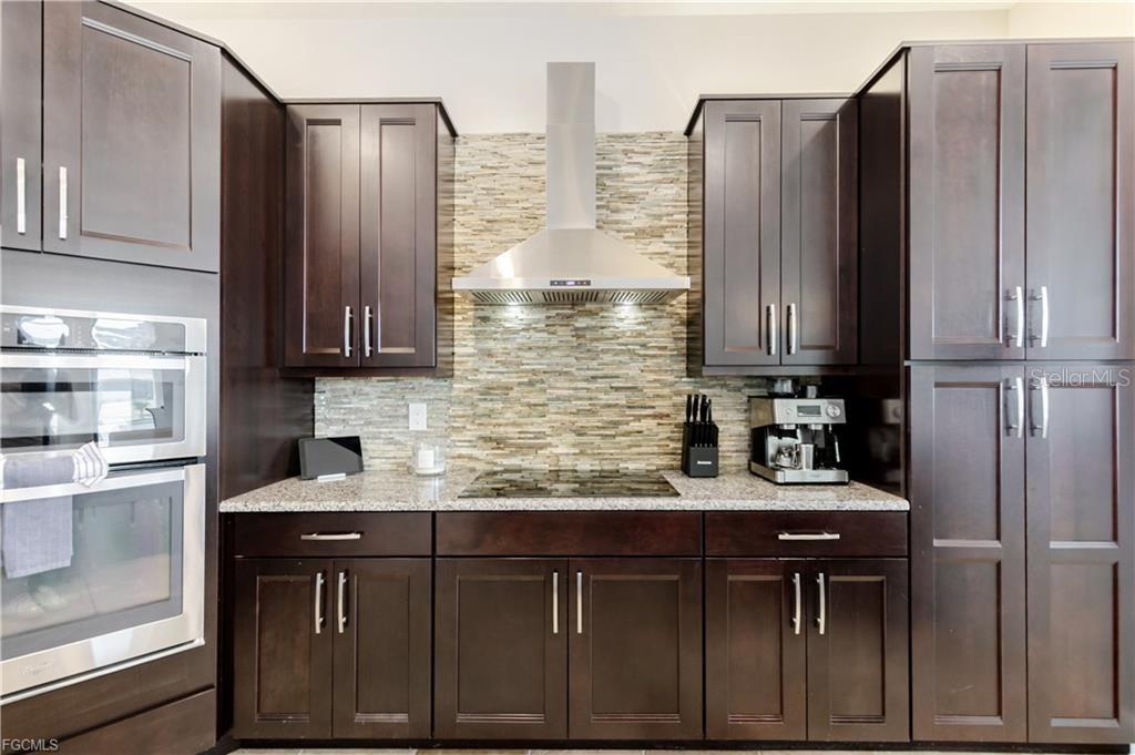 Image 11 of 50 For 2003 10th Place