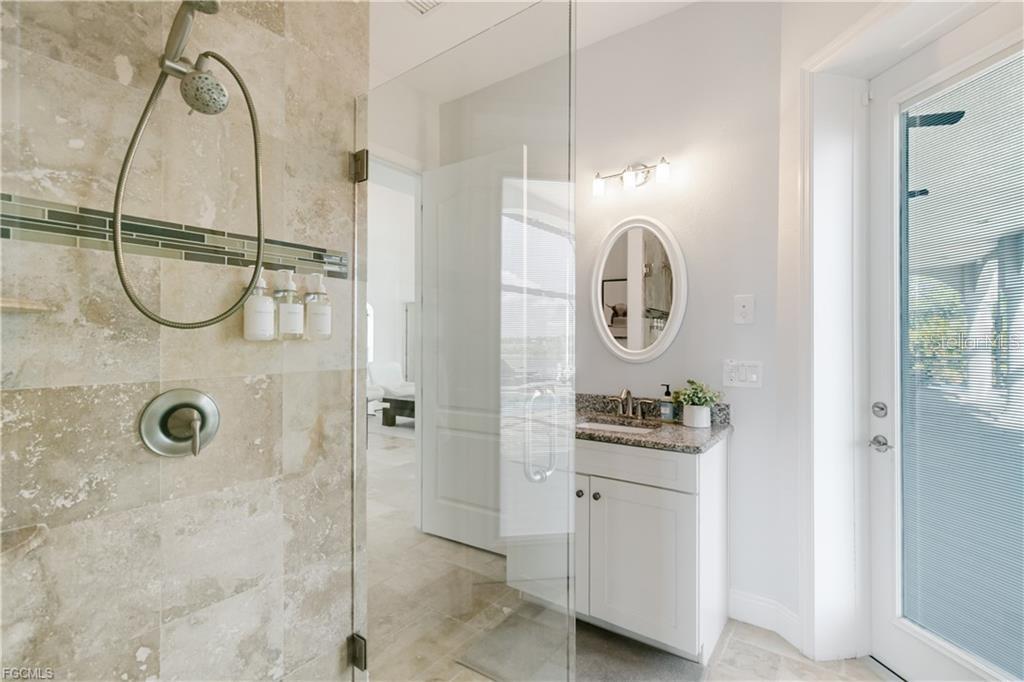 Image 18 of 50 For 2003 10th Place