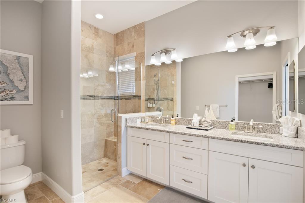 Image 24 of 50 For 2003 10th Place