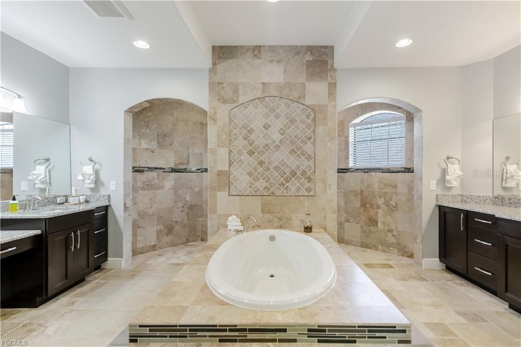 Image 31 of 50 For 2003 10th Place