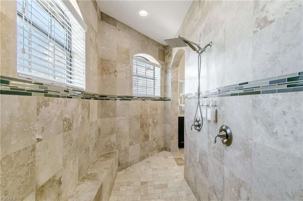 Image 34 of 50 For 2003 10th Place