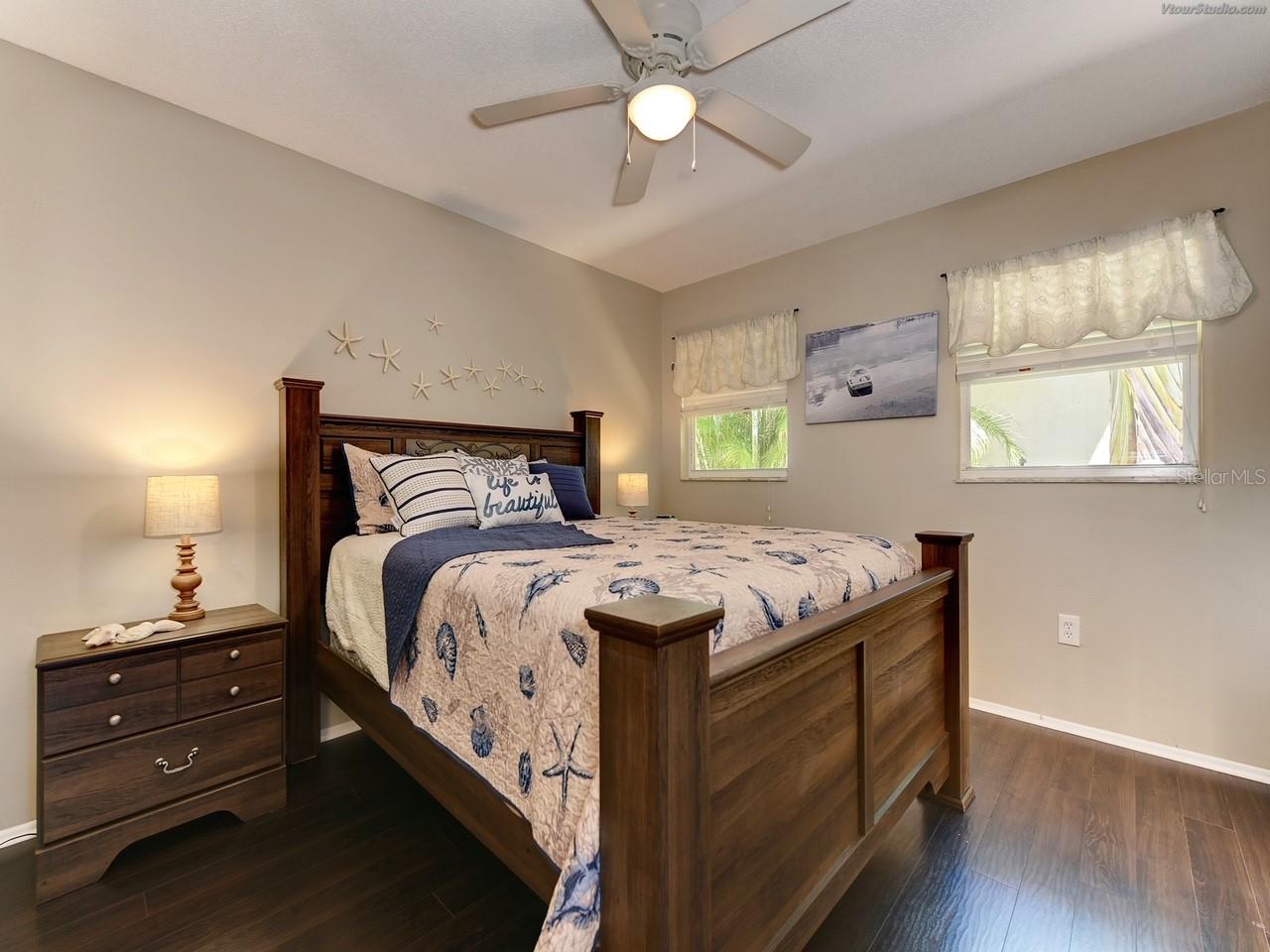 Image 13 of 24 For 301 Avenida Madera  B